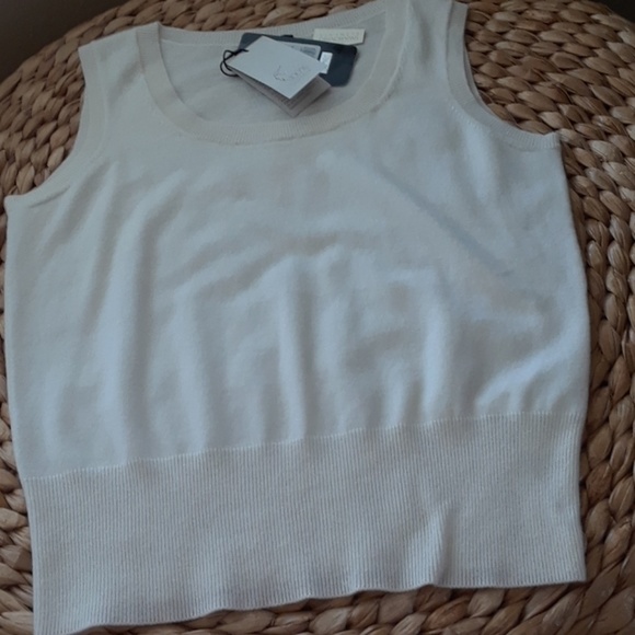 Flash sale!ESCADA CASHMERE TANK..NWT..BUY NOW PRICE ONLY!!! - Picture 2 of 6